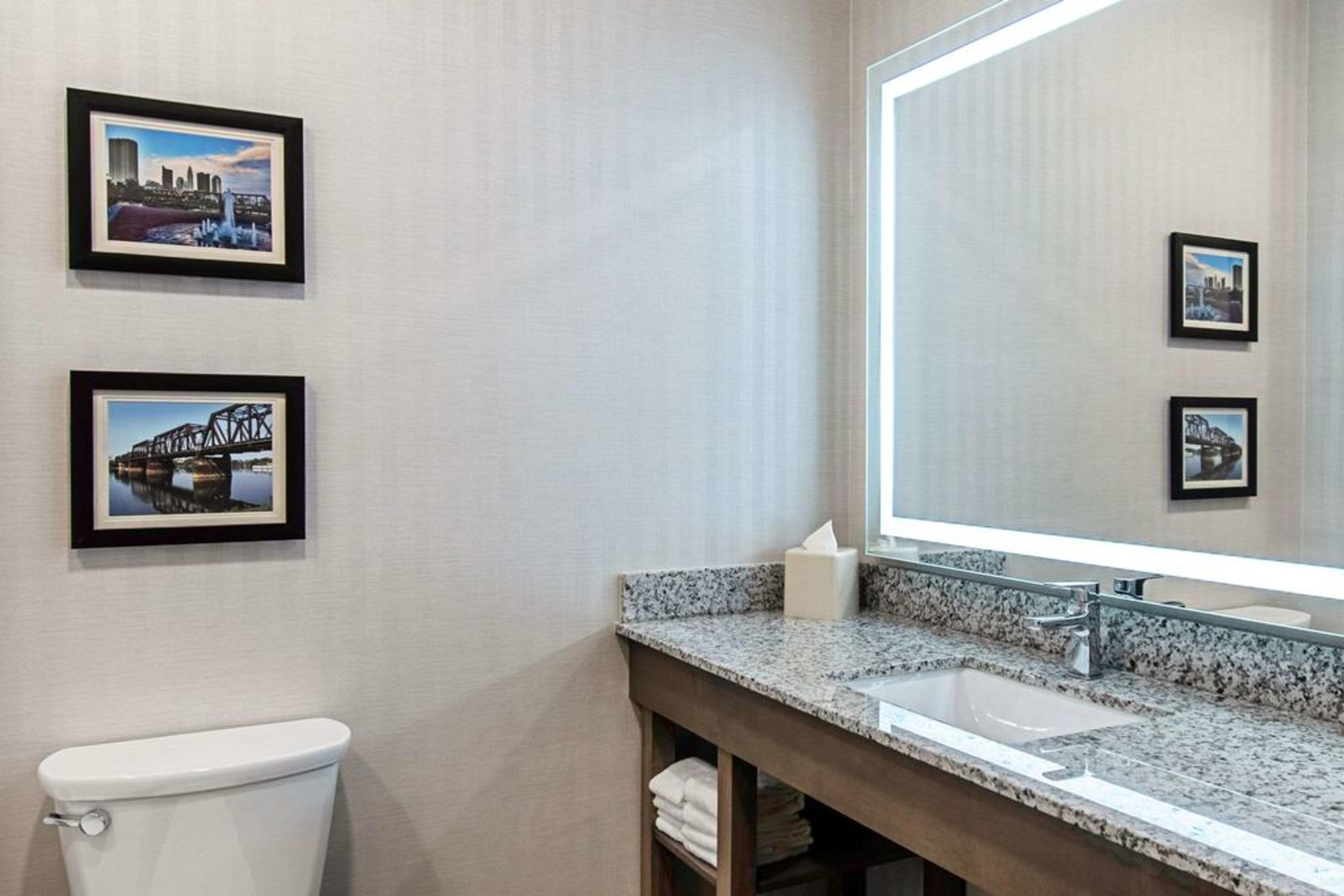 Comfort Suites Grove City - Columbus South Buitenkant foto